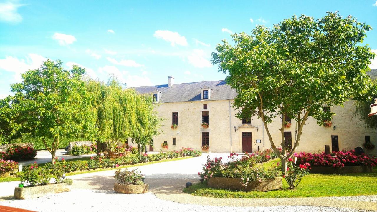Hotel Le Manoir De Mathan Crepon A La Campagne 5 Mn D'Arromanches Et 10 Mn De Bayeux ภายนอก รูปภาพ