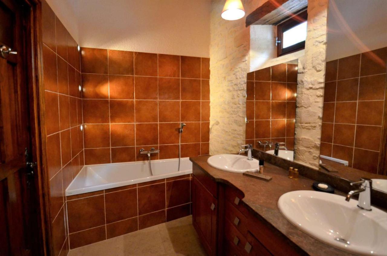 Hotel Le Manoir De Mathan Crepon A La Campagne 5 Mn D'Arromanches Et 10 Mn De Bayeux ภายนอก รูปภาพ