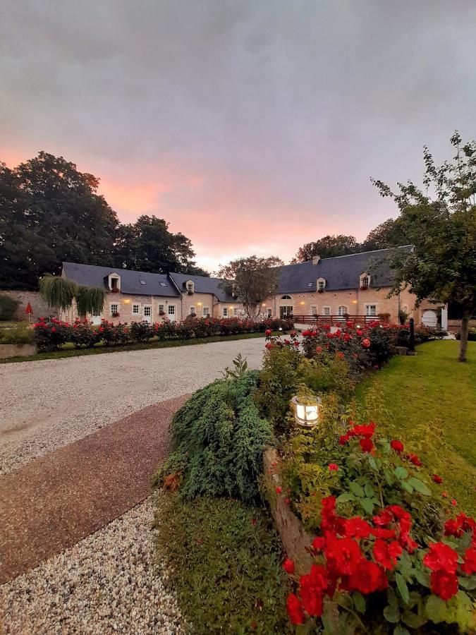 Hotel Le Manoir De Mathan Crepon A La Campagne 5 Mn D'Arromanches Et 10 Mn De Bayeux ภายนอก รูปภาพ