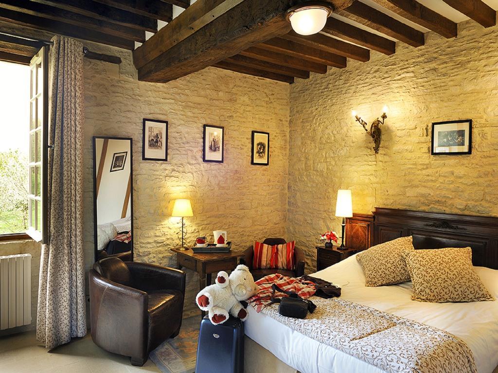 Hotel Le Manoir De Mathan Crepon A La Campagne 5 Mn D'Arromanches Et 10 Mn De Bayeux ห้อง รูปภาพ