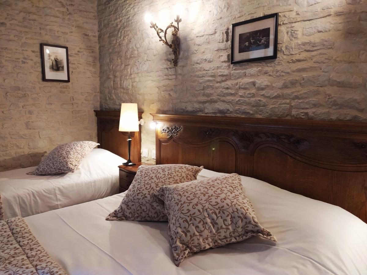 Hotel Le Manoir De Mathan Crepon A La Campagne 5 Mn D'Arromanches Et 10 Mn De Bayeux ภายนอก รูปภาพ
