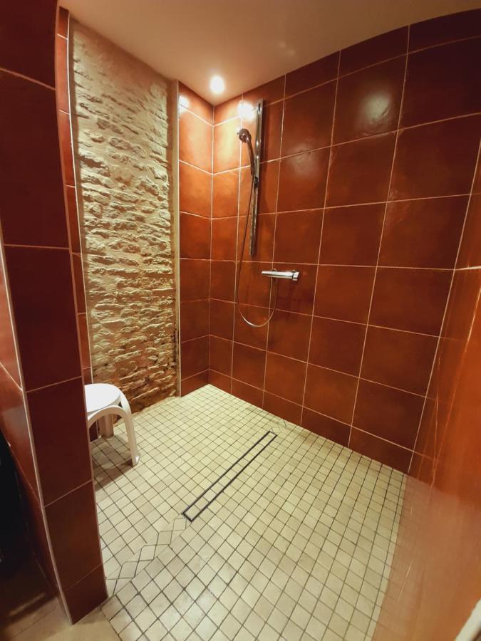 Hotel Le Manoir De Mathan Crepon A La Campagne 5 Mn D'Arromanches Et 10 Mn De Bayeux ภายนอก รูปภาพ