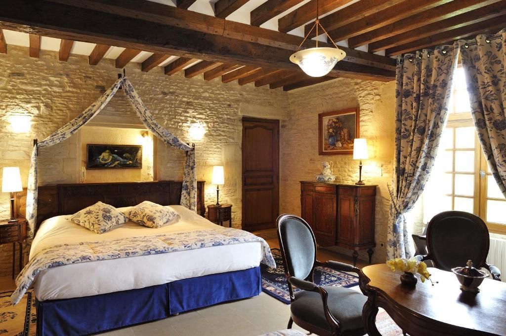 Hotel Le Manoir De Mathan Crepon A La Campagne 5 Mn D'Arromanches Et 10 Mn De Bayeux ห้อง รูปภาพ