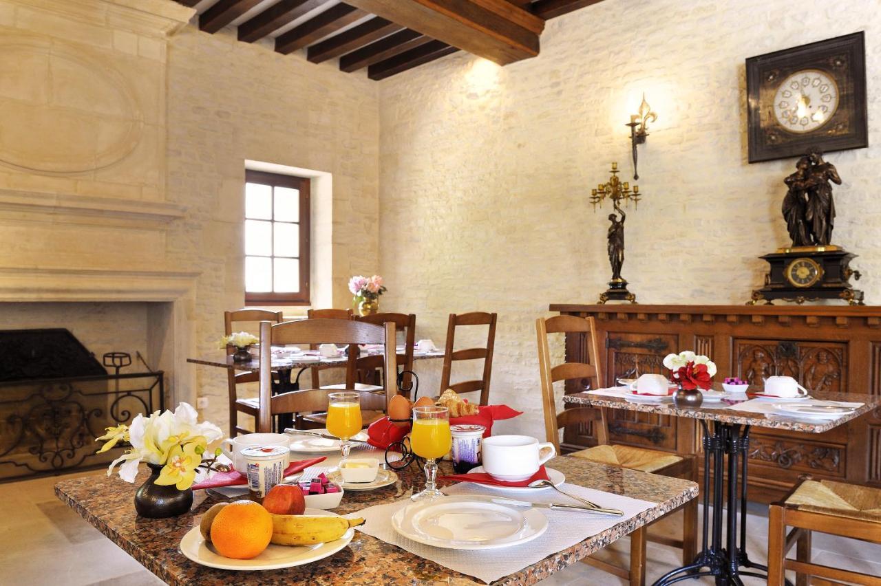 Hotel Le Manoir De Mathan Crepon A La Campagne 5 Mn D'Arromanches Et 10 Mn De Bayeux ภายนอก รูปภาพ