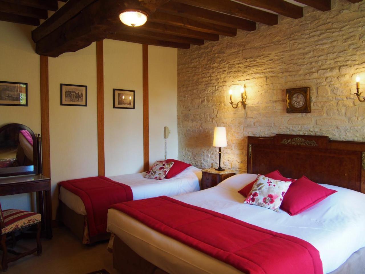 Hotel Le Manoir De Mathan Crepon A La Campagne 5 Mn D'Arromanches Et 10 Mn De Bayeux ภายนอก รูปภาพ